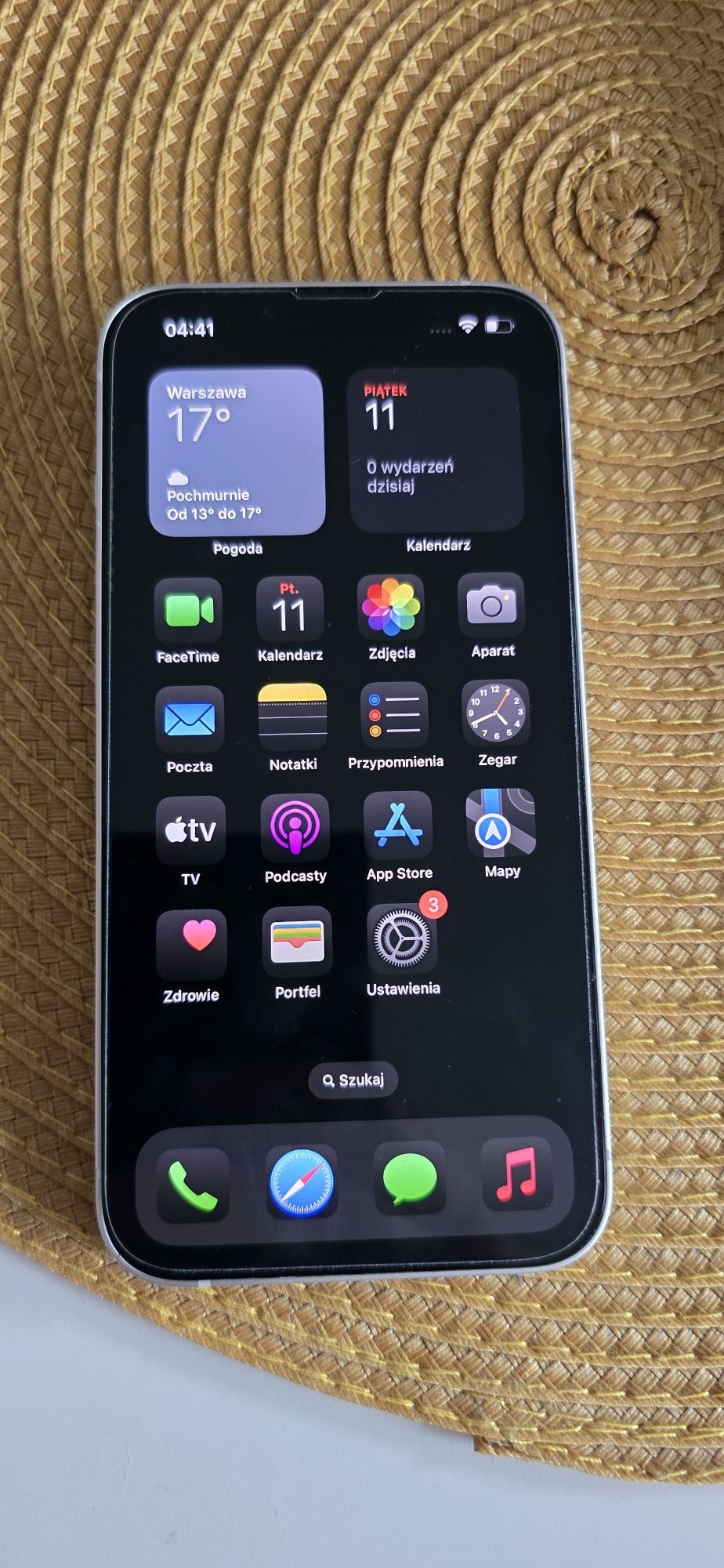 Iphon 13 bialy 128Gb