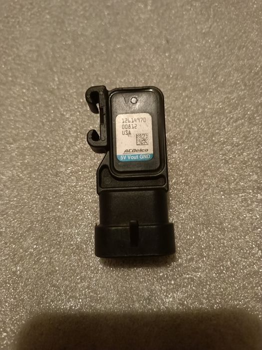Датчик тиску, надуву, мап снсор Gm 12614970