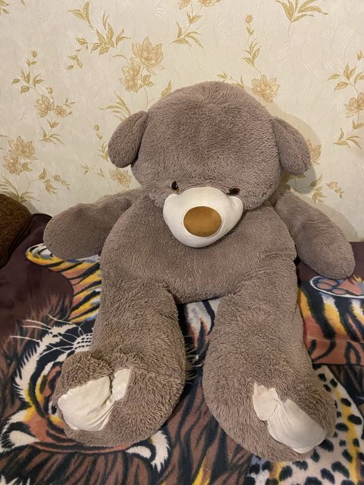 Плюшевий ведмедик в хорошому стані