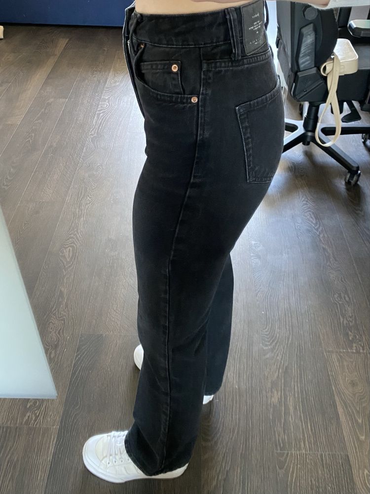 джинси stradivarius кльош / широкі zara