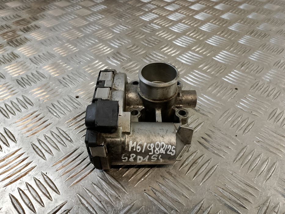 Przepustnica Powietrza Smart Fortwo 0.6 B 60 Km A1601410205 0205003055