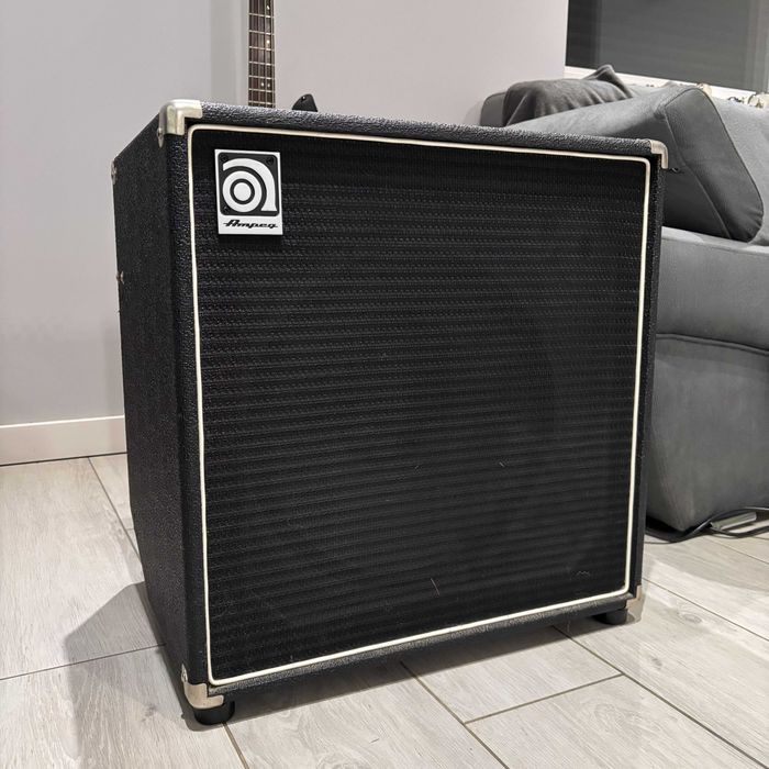 Combo Basowe Ampeg BA 115