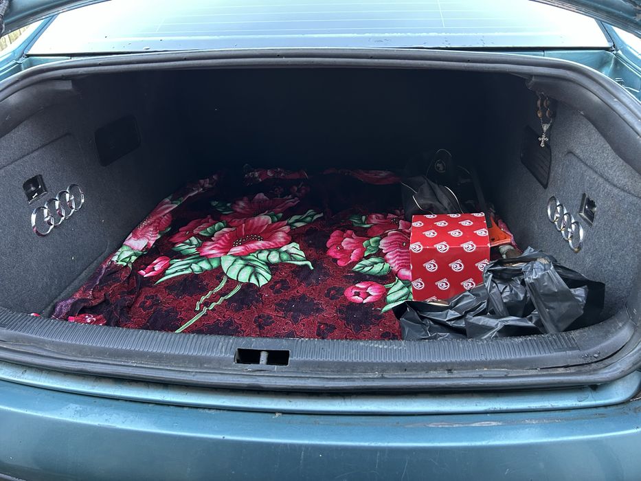 Продам Ауді а6 в гарному стані