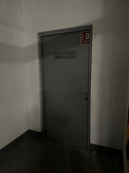 Komórka lokatorska duża 5.4 m2, Wola / Żoliborz
