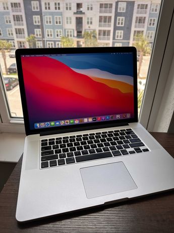 Apple MacBook Pro 15'' i7 16Gb 512Gb R9 2015 MJLU2 АКБ 614 циклів