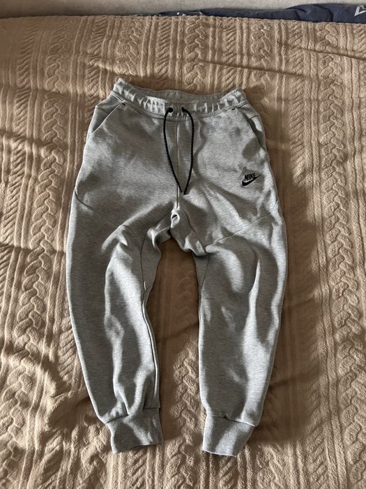 штани nike tech fleece
