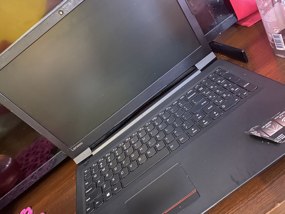 Laptop lenovo v110-15IAP 80 TG