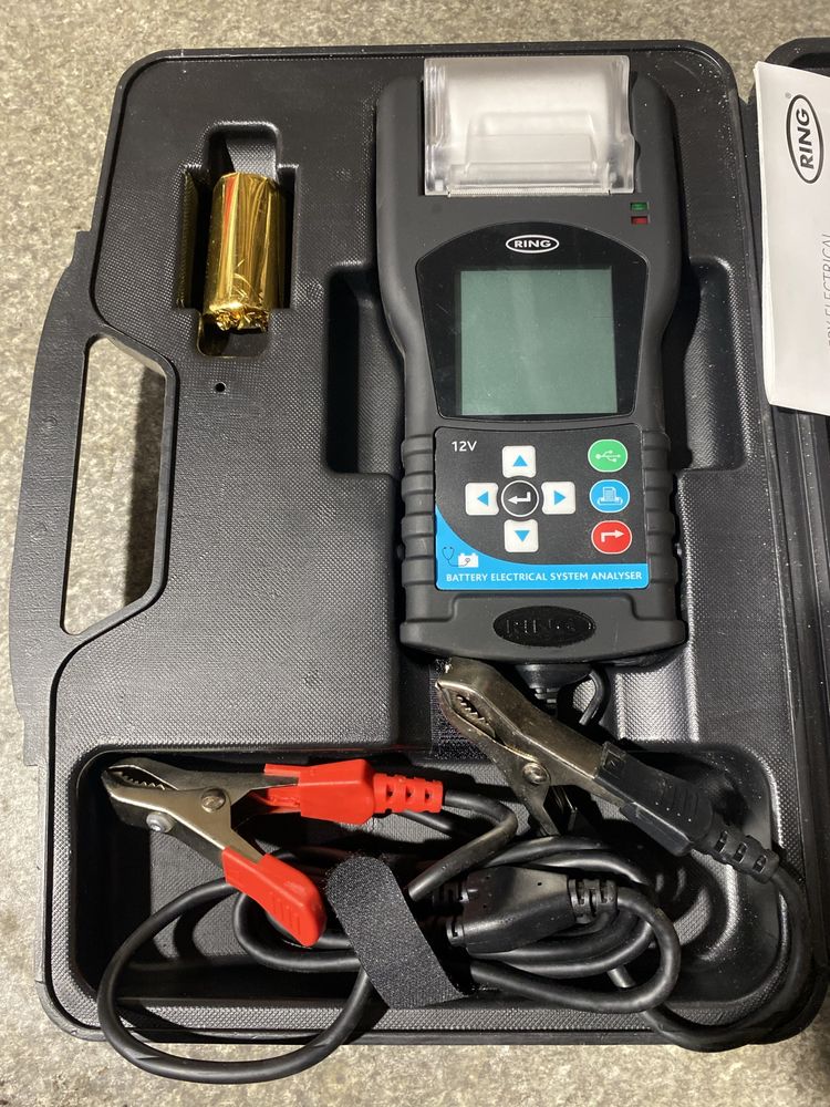 Tester akumulatorów RING RBAG700