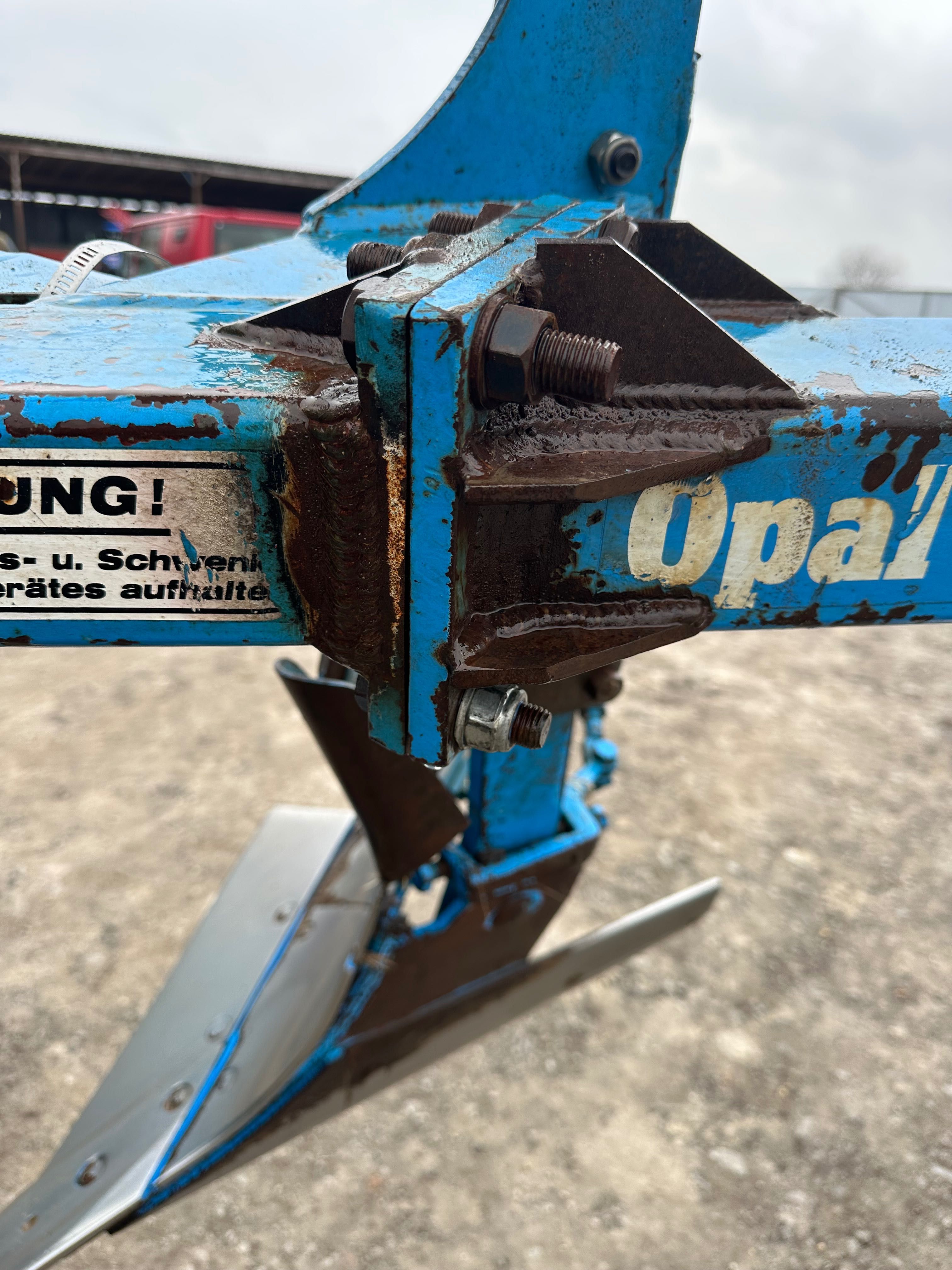 Плуг Lemken Opal 090