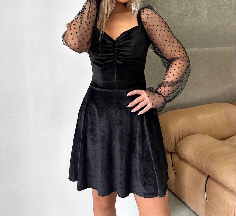 Платье черное бархатное