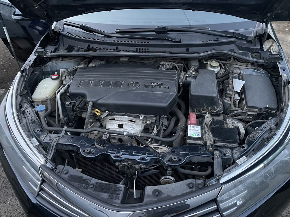 Toyota corolla 2016 год