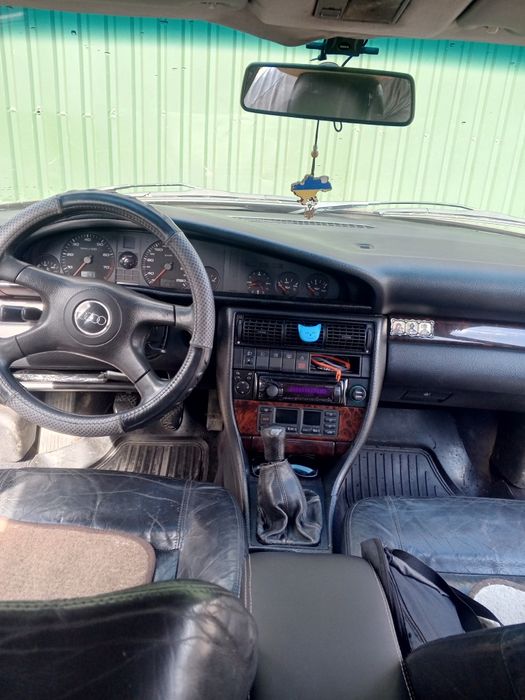 Продам Ауді 100 С4