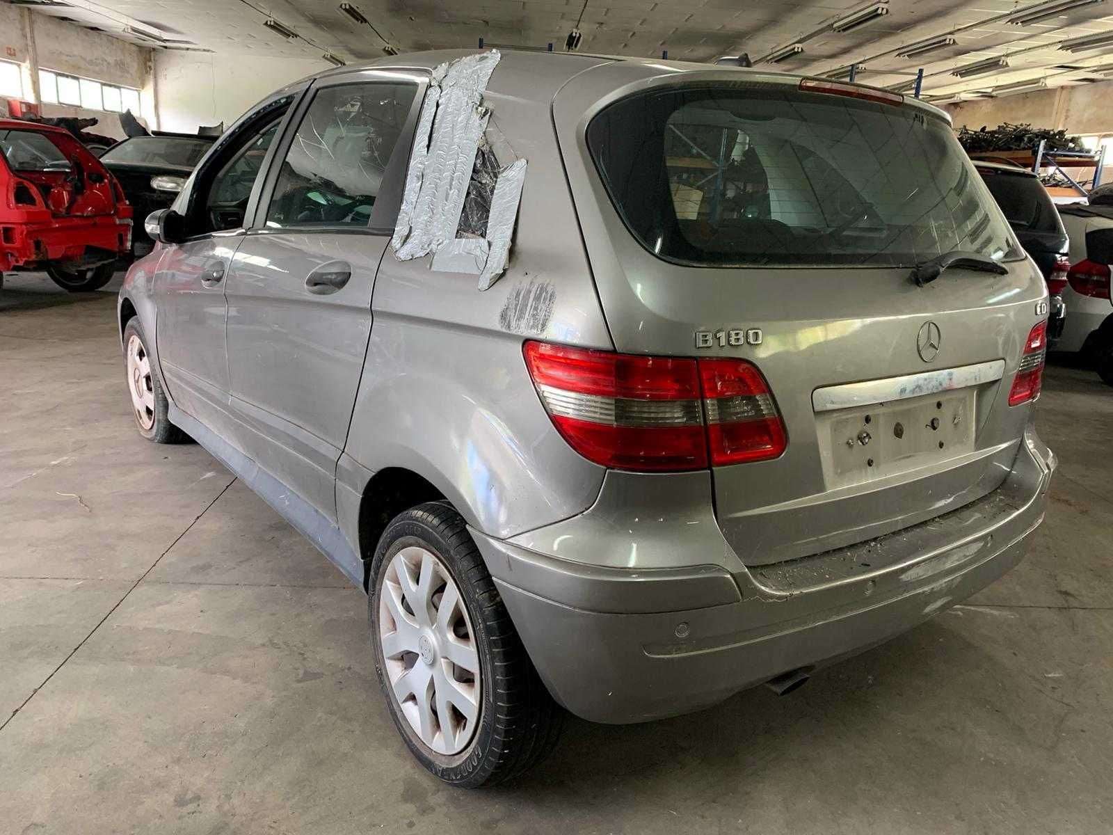 PARA PEÇAS MERCEDES B180 CDI