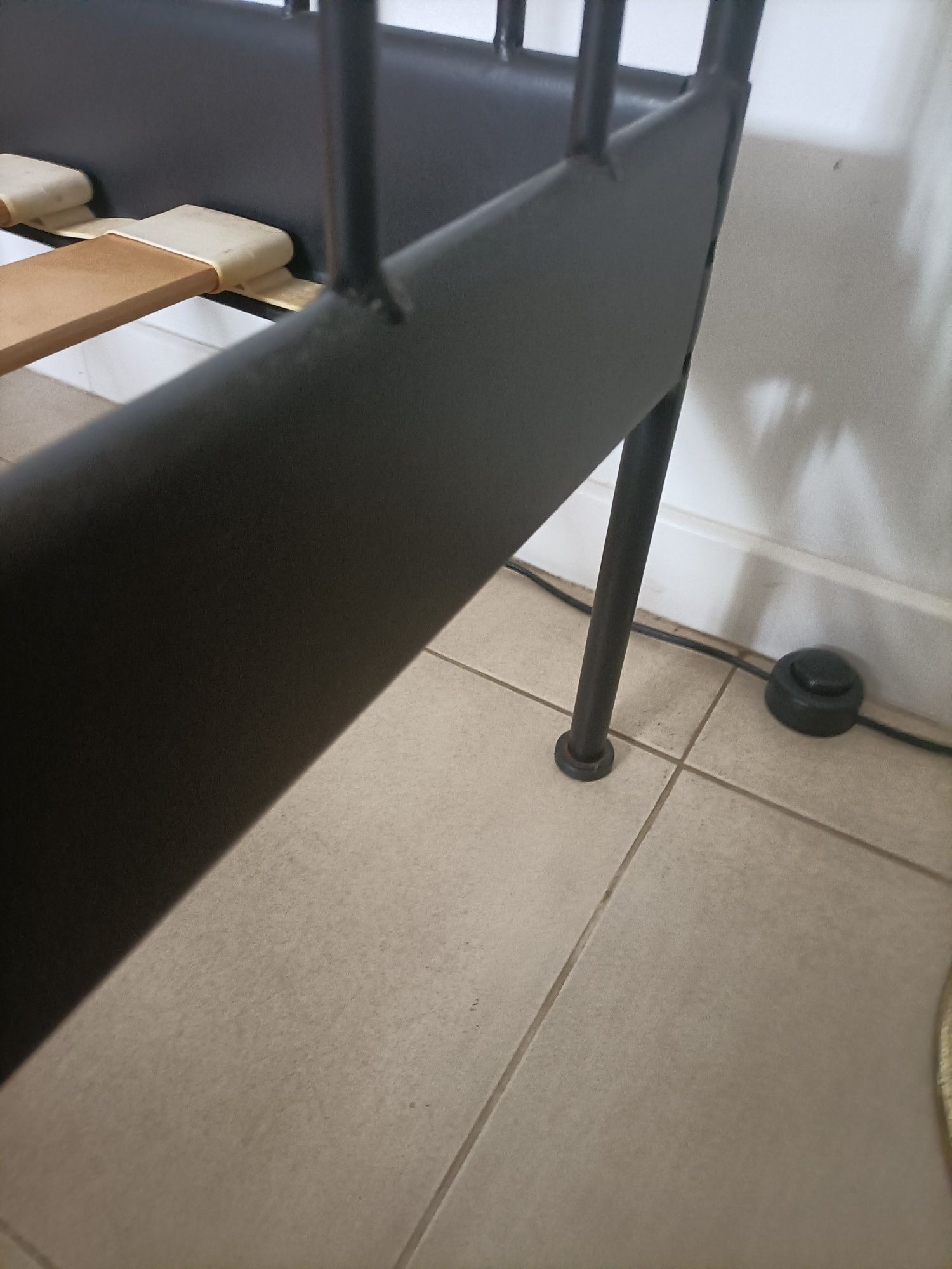Cama solteiro _sofa