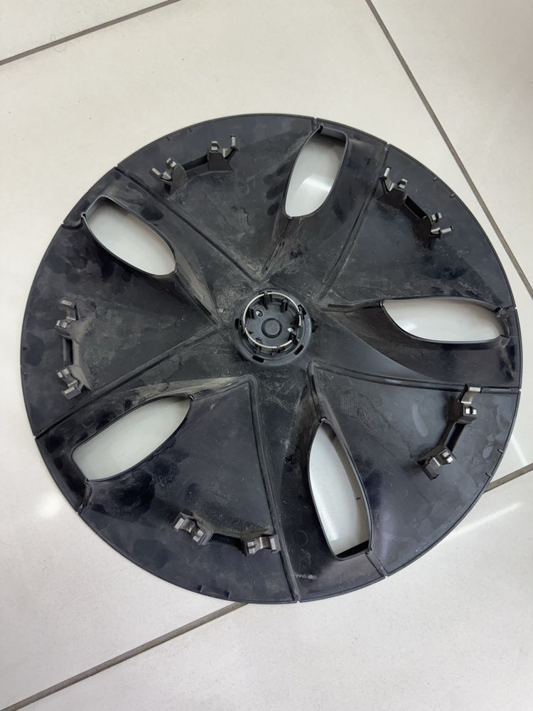 Продам оригінальні ковпаки для Tesla Model 3, R18, 2 шт