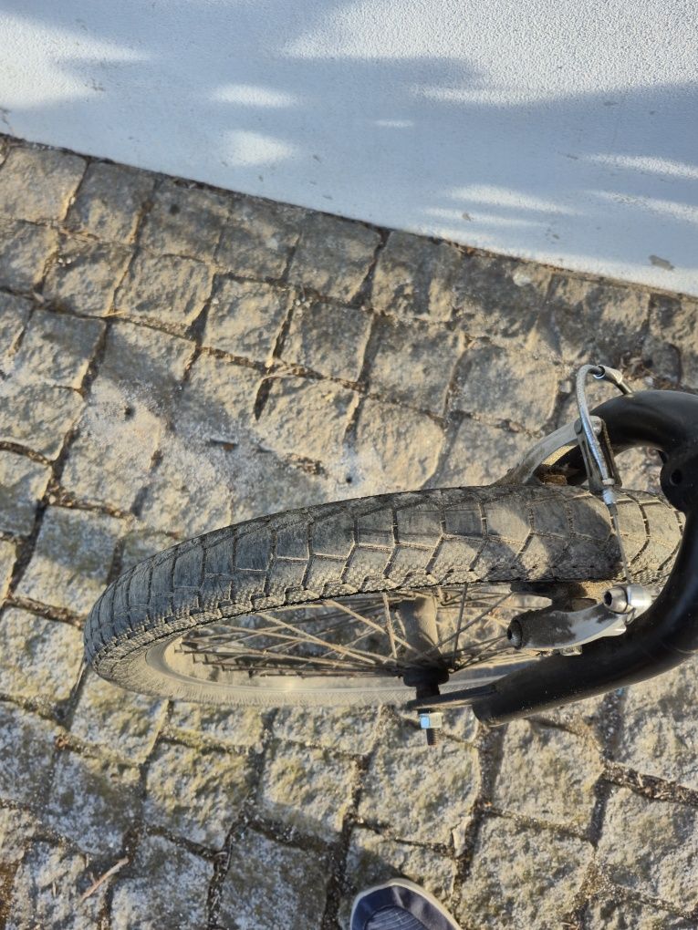 Bicicleta BMX freestyle