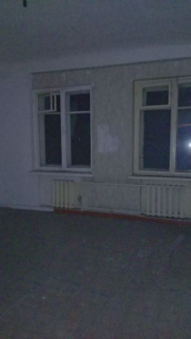 Продам 4х кімнатну квартиру в р-ні Металургів.