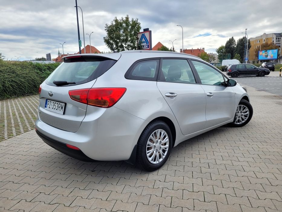 Ładna Kia Ceed kombi 1.6 Gdi 135km-2014 rok-Klima-Salon PL-Ekonomiczna