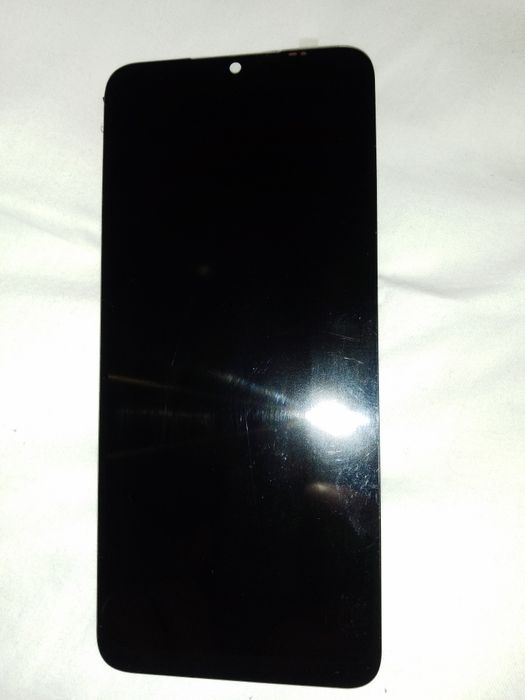 Продам дисплей Xiaomi9 А. Новый 400гр.