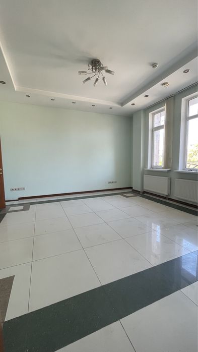 Аренда помещения офис Кадор Наполеон недвижимость центр города
