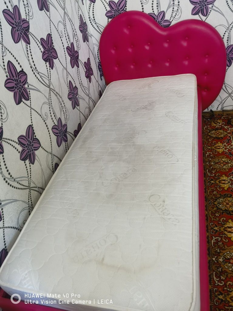 Продам детскую кровать