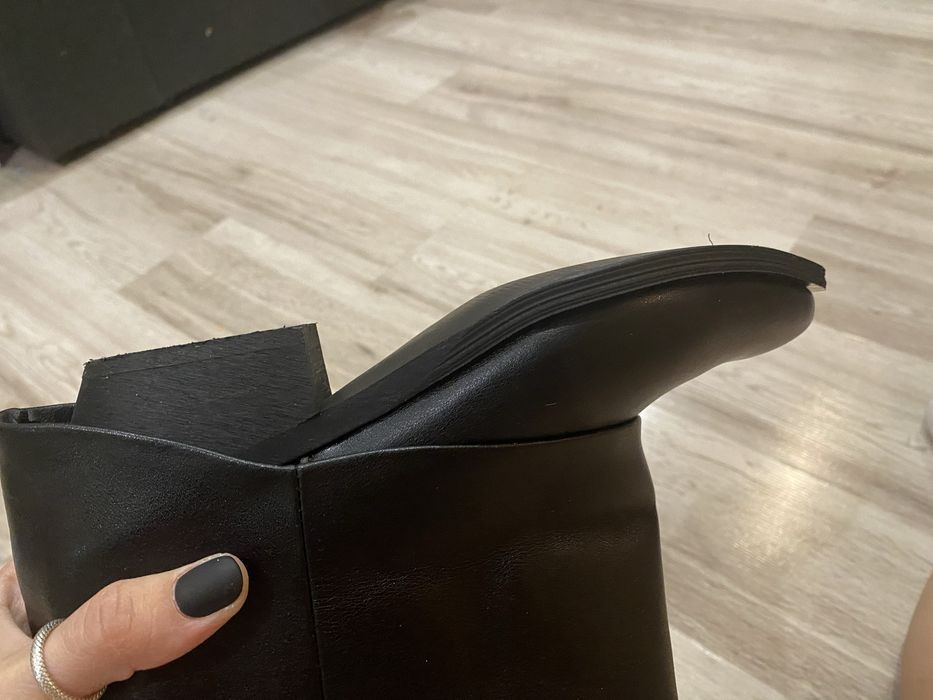 Шкіряні сапоги ,ковбойки,сапоги балони,ботфорти ,ботільйони