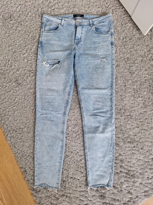 Spodnie jeansowe jeansy Reserved 44