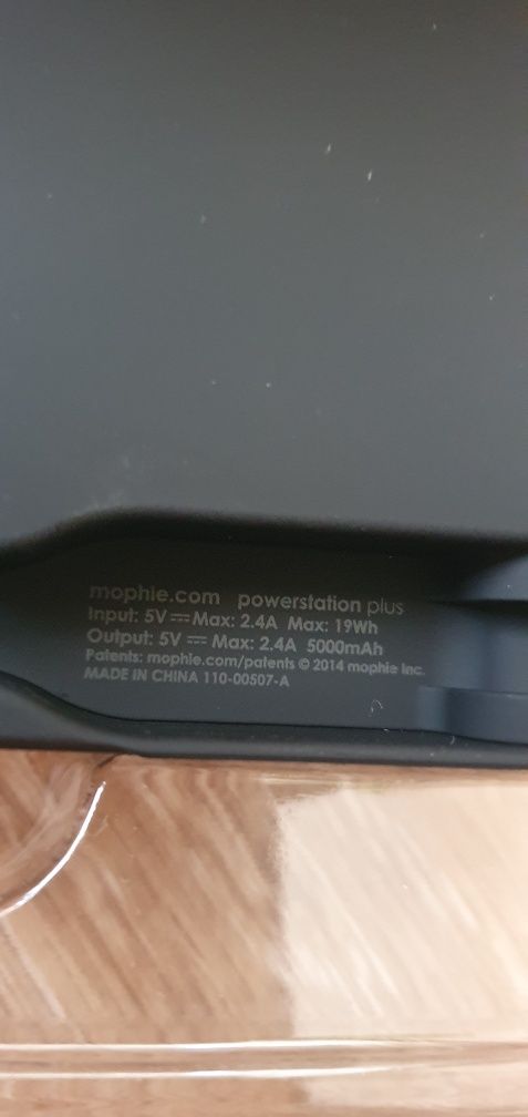 Повербанк,  Mophie powerstation 2942 B1 Micro USB, 5000 мА