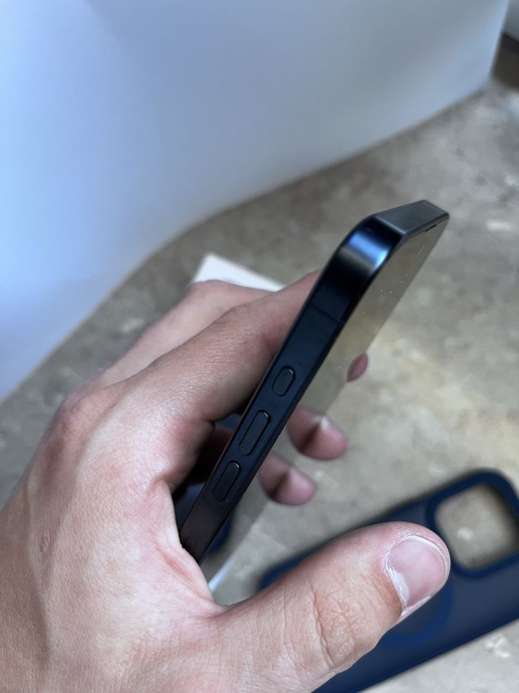 Iphone 15 Pro 128 GB Idealny stan