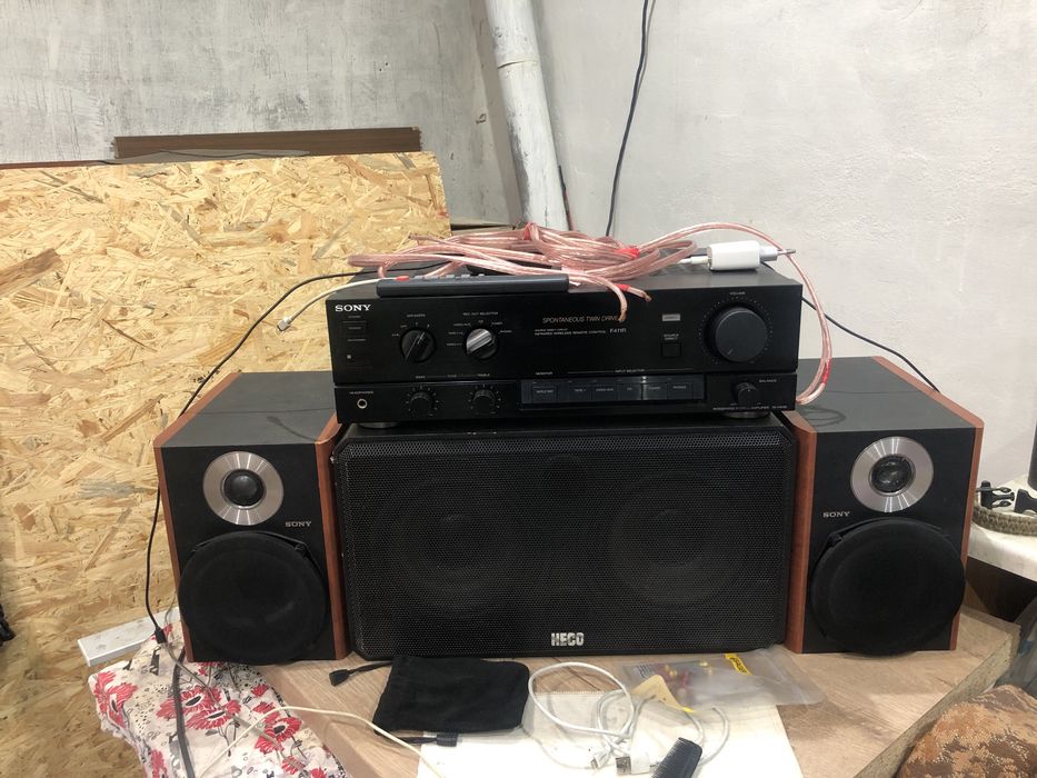 Акустична система SONY & HECO