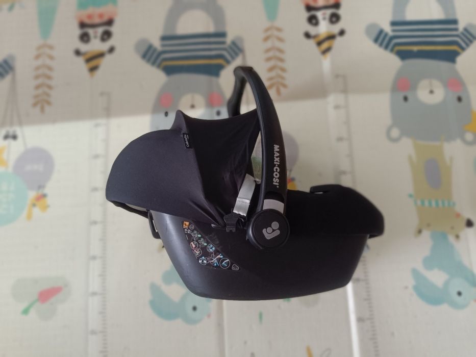 Автокрісло Автолюлька Maxi-Cosi CabrioFix i-Size
