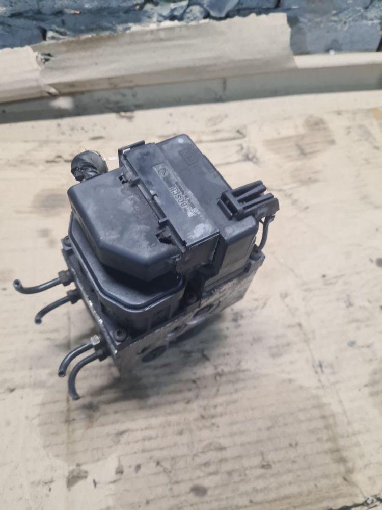 Блок керуванням насос АБС ABS 0265216895 Honda Civic 7 Хонда Сівік