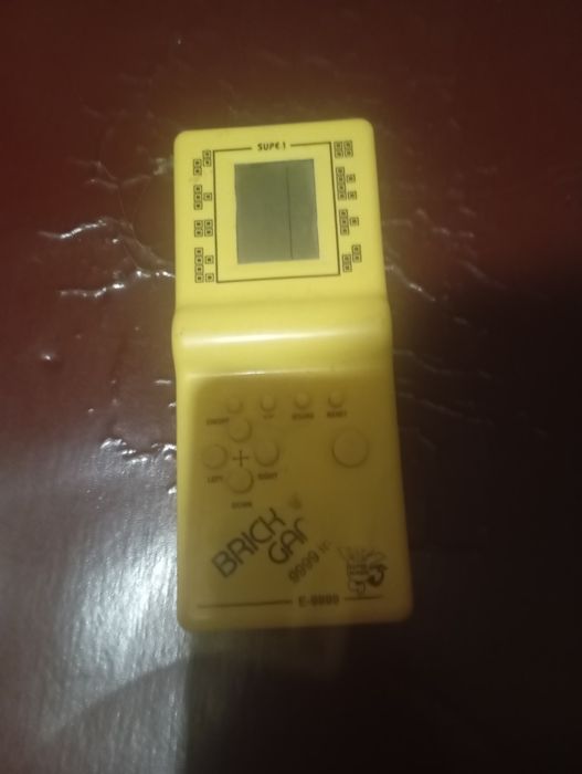 Продам срочно Тетрис игровая приставка