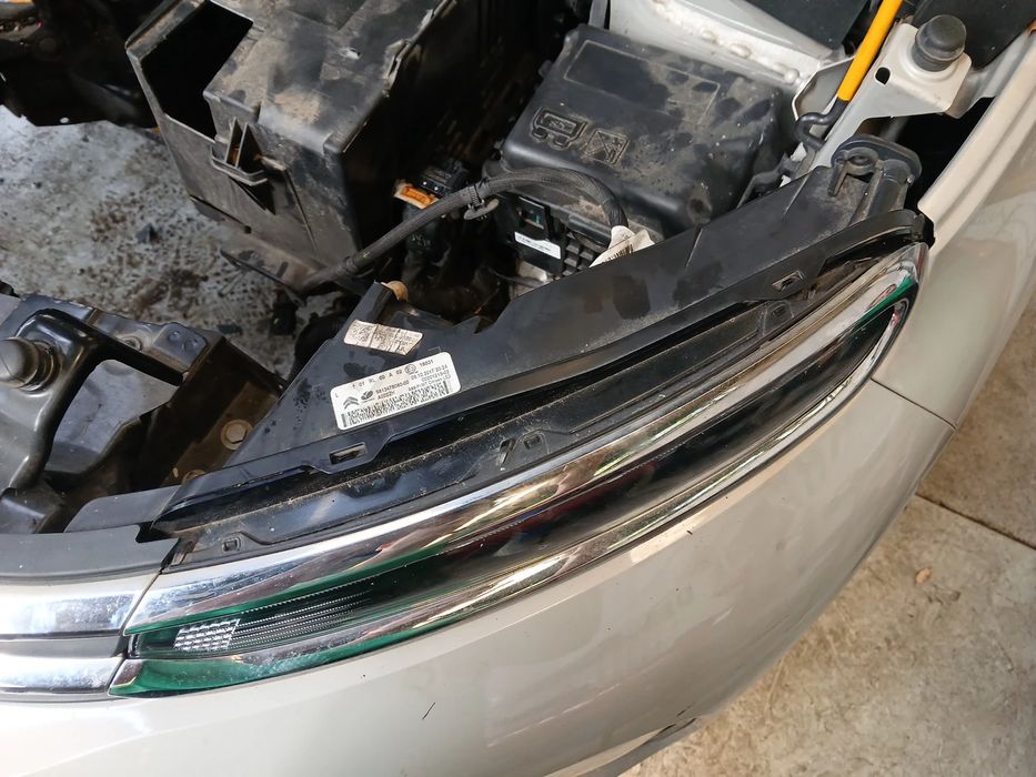 Luz circulação diurna esquerda CITROËN C3 Aircross II (2R_, 2C_)