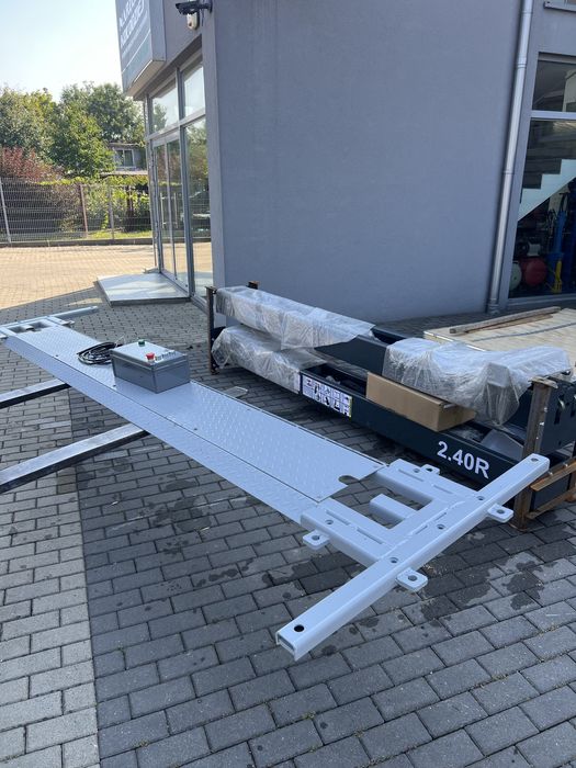 Podnownik hydtauliczny dwukolumnowy