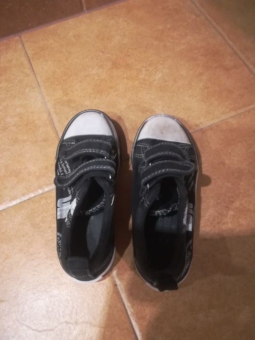 Buty sportowe trampki adidasy buty dziecięce chłopięce Rozmiar 31