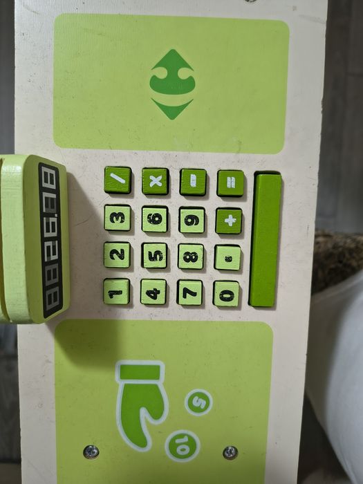 Drewniany sklepik Carrefour - odbiór osobisty Turza Śląska