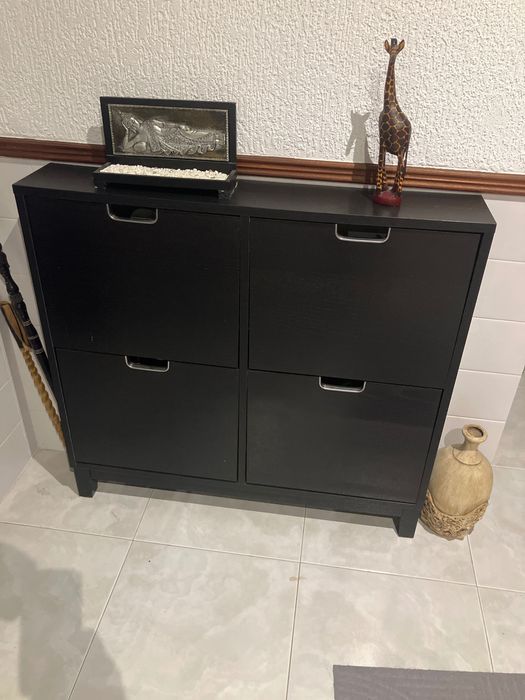 Sapateira Ikea em ótimo estado