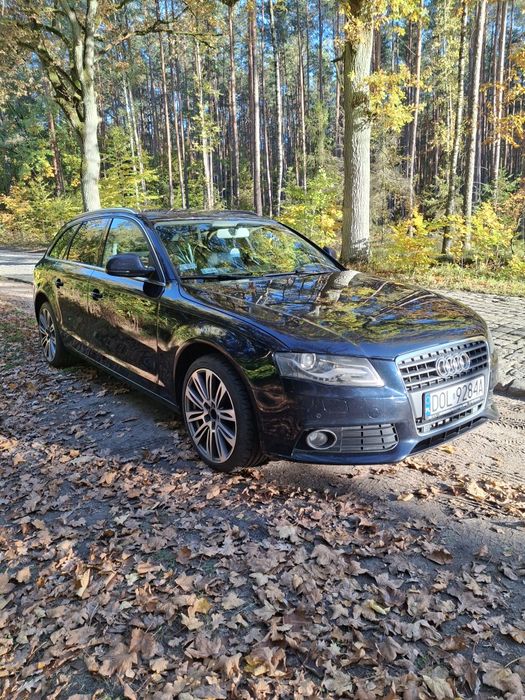 Audi a4 b8 2.0tdi 143km
