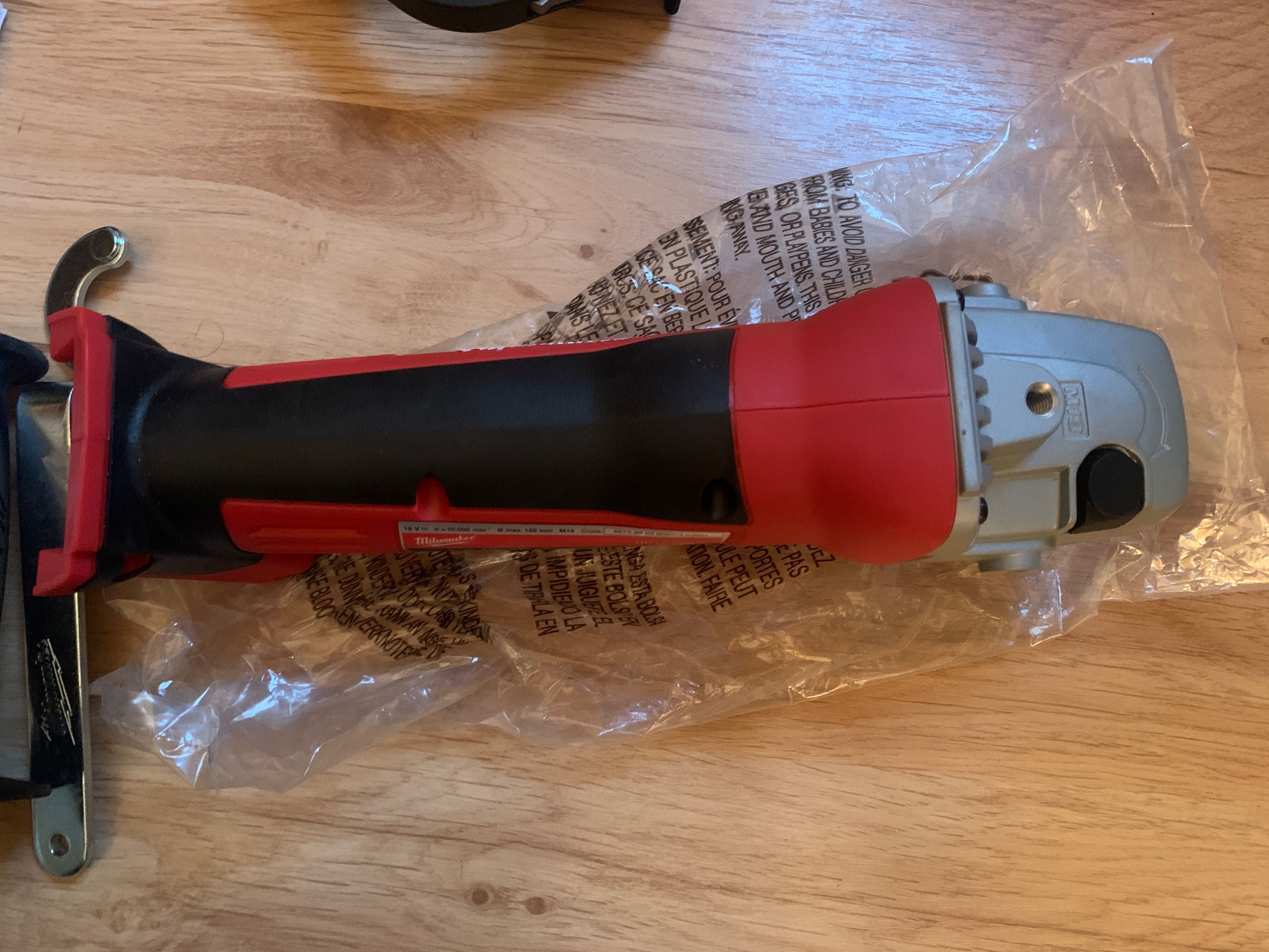 Szlifierka kątowa 125mm Milwaukee HD18 AG-125