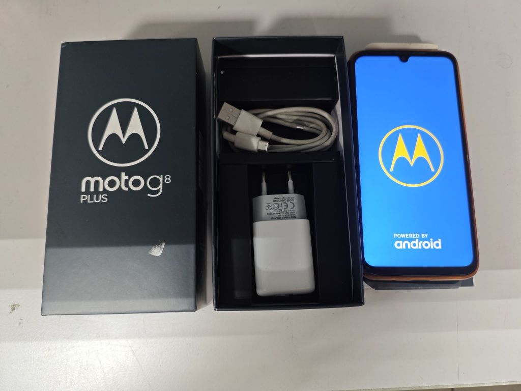 Мобільний телефон Motorola G8 Plus 4/64GB, NFC, type c, android 10