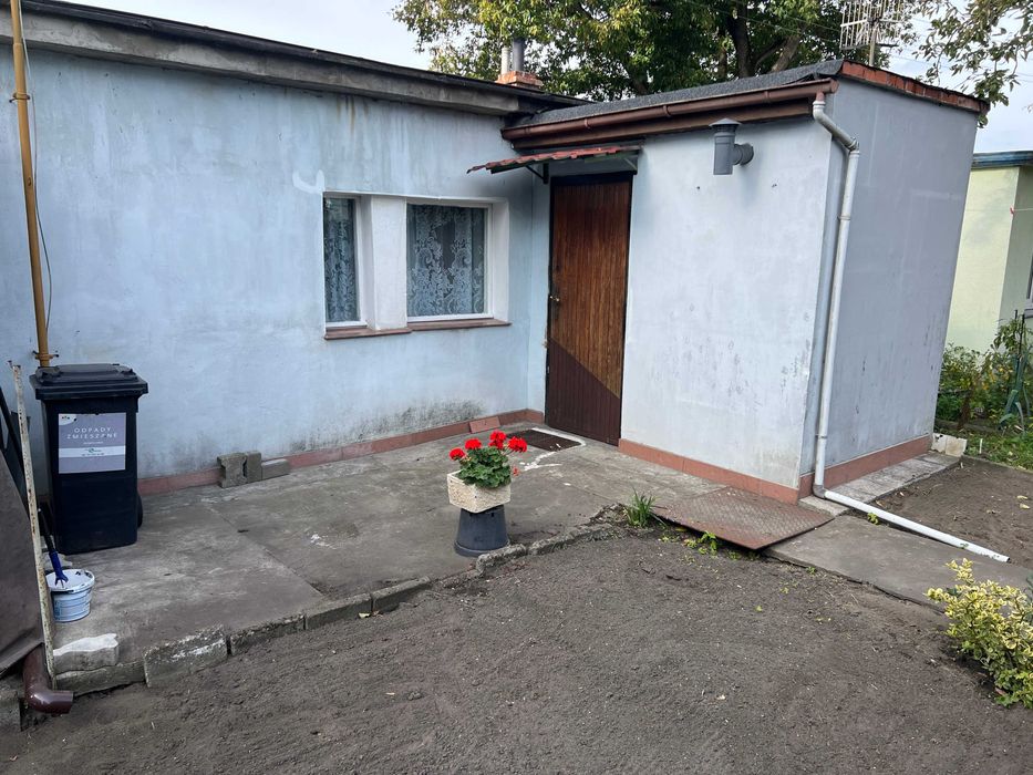 Domek gospodarczy do zamieszkania lub na pracownię