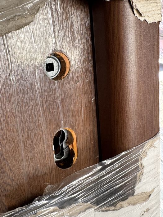 drzwi zewnętrzne, metalowe Mikea 90 ocieplane Lima orzech