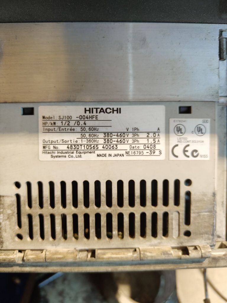 Falownik Hitachi