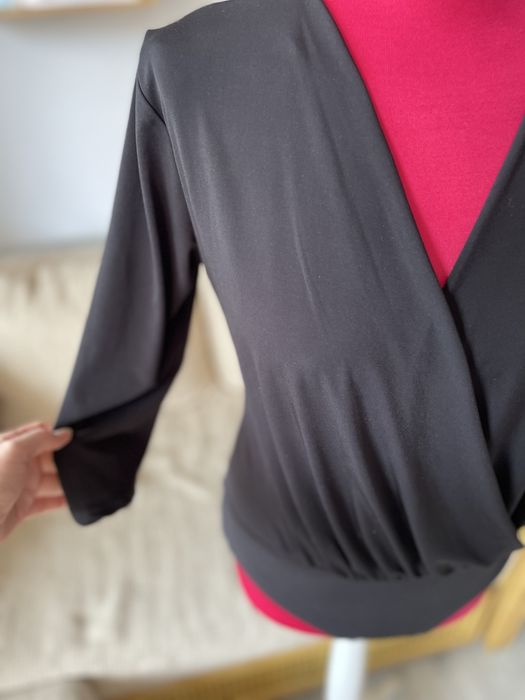 Czarne kopertowe body przepiekne i minimalistyczne r 40 42