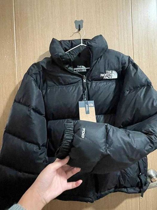 Czarny_TheNorthFace700_Kurtka zimowa_damskie ASIA.XS