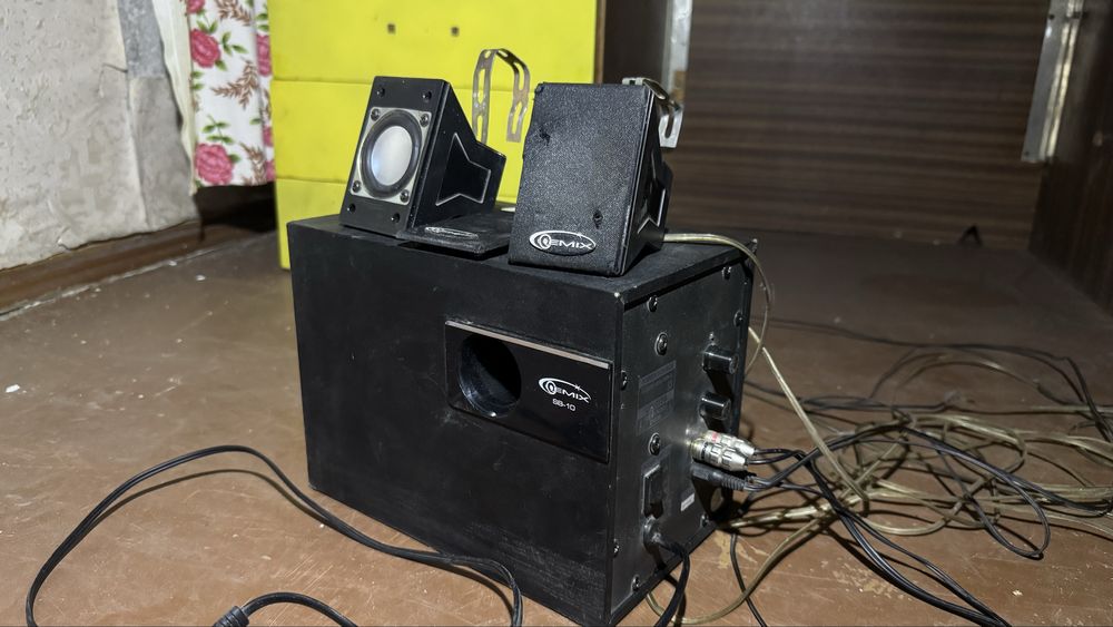 Колонки 2.1 Gemix sb10