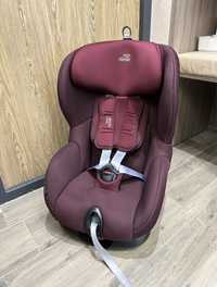 Автокресло Britax Trifix2 i-size