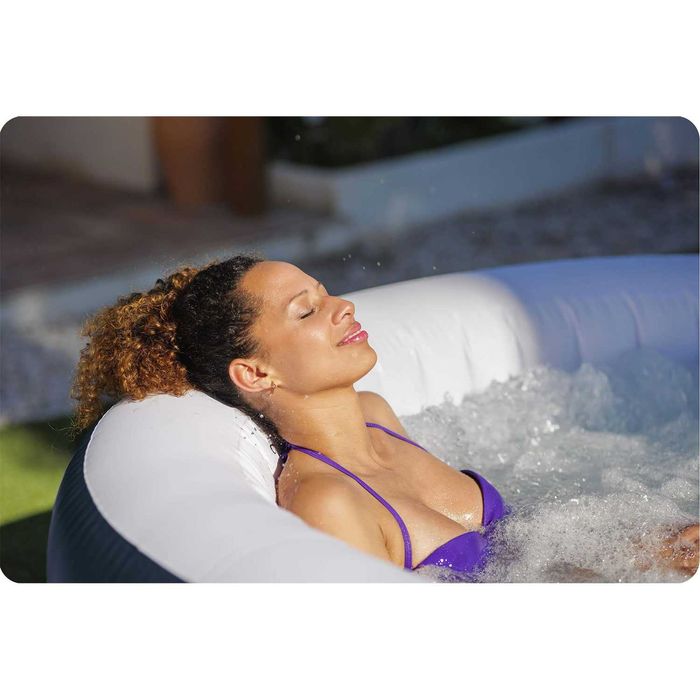 Basen Jacuzzi Lay z spa Miami Masaże Podrzegwanie