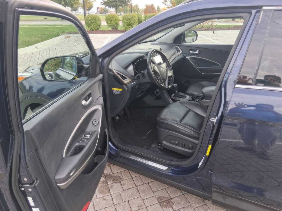 Hyundai Santa Fe SE      2017